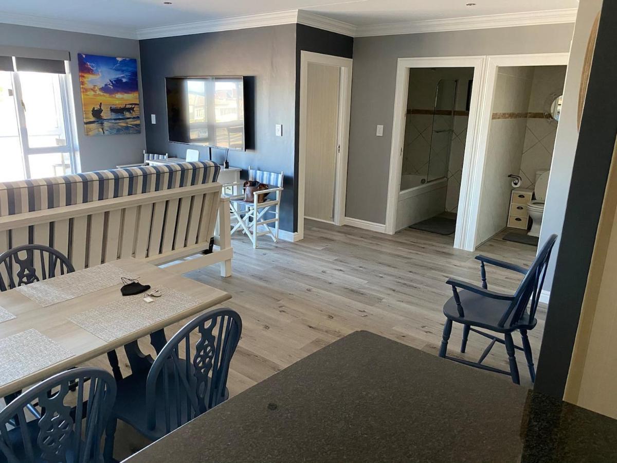 Modern Apartment Walking Distance To Main Beach Restaurants And Other Amenities Jeffreys Bay Exteriér fotografie