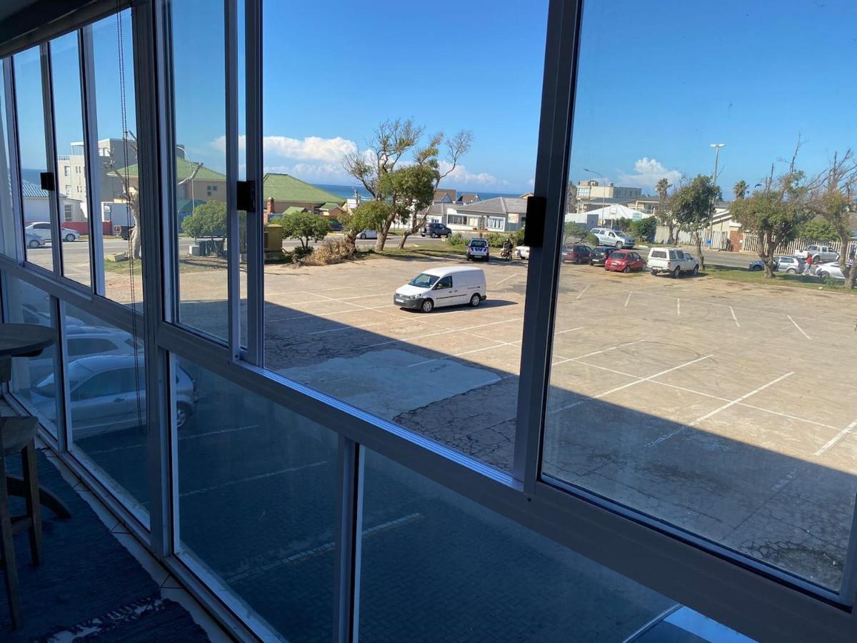Modern Apartment Walking Distance To Main Beach Restaurants And Other Amenities Jeffreys Bay Exteriér fotografie