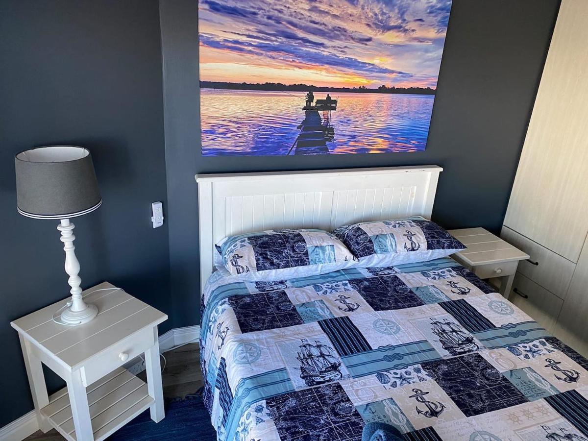 Modern Apartment Walking Distance To Main Beach Restaurants And Other Amenities Jeffreys Bay Exteriér fotografie